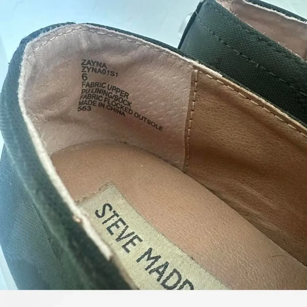 Steve Madden‎ Camouflage Slip-On Sneakers women’s size 6 green shoes casual